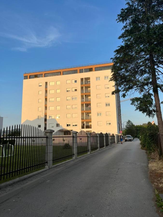 Apartman Lukana บันยาลูกา ภายนอก รูปภาพ