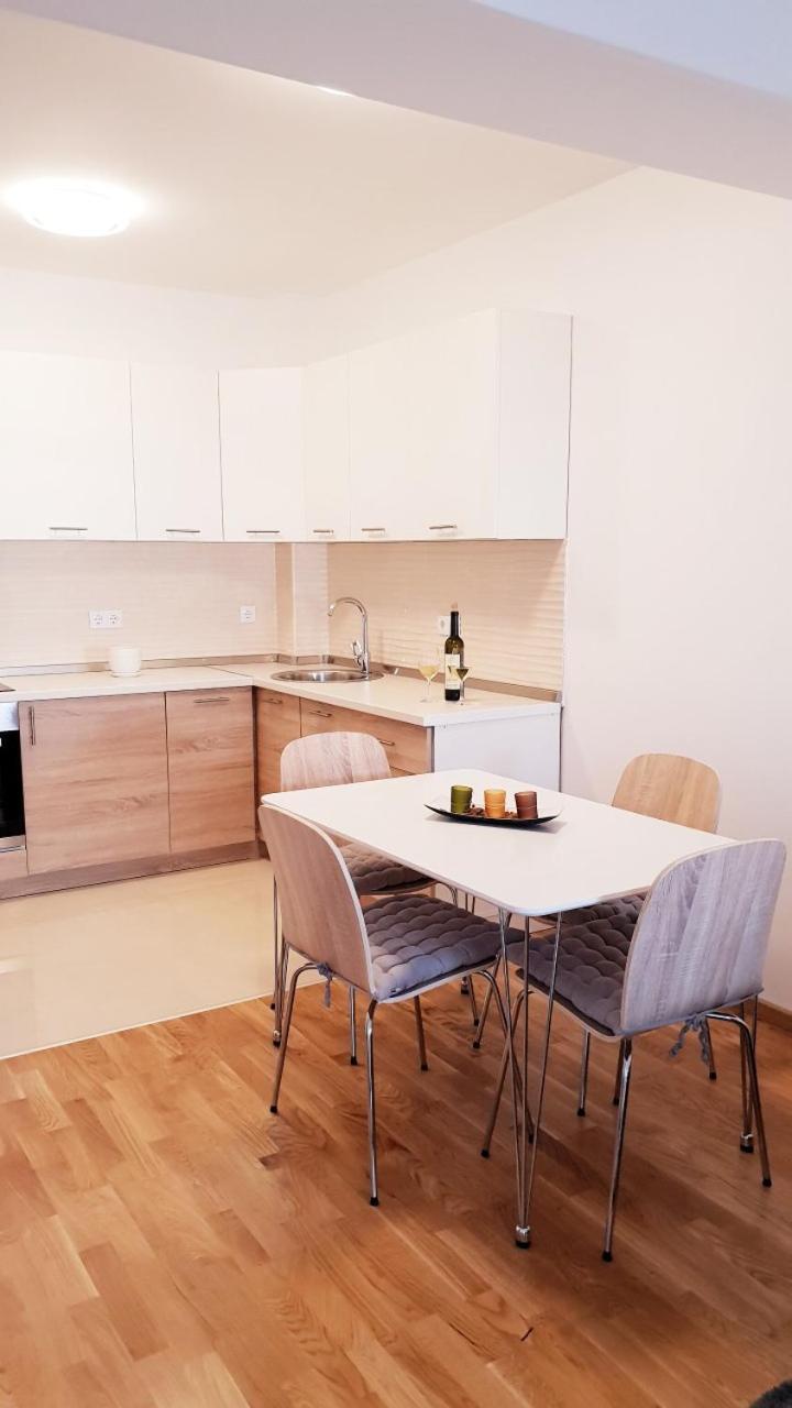 Apartman Lukana บันยาลูกา ภายนอก รูปภาพ